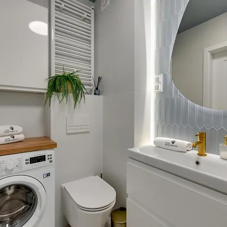 Riverview Portovo With Parking By Lion Гданьск