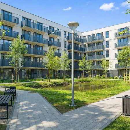 Riverview Portovo With Parking By Lion Apartment Danzig